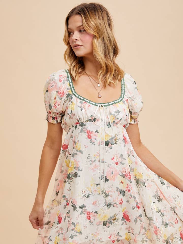 Bloemenjacquard mini-jurk met milkmaid-detail voor wholesale door In Loom