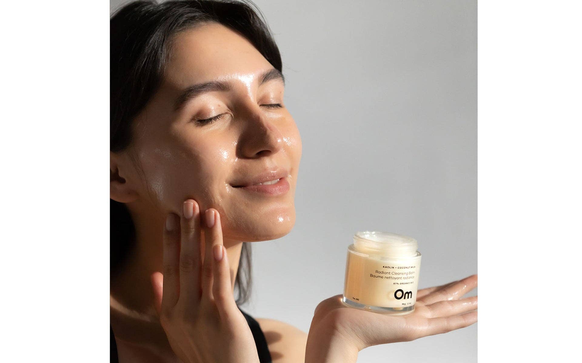 Om Organics Skincare - Vente Nettoyants pour le visage - Baume nettoyant éclatant au lait de coco Mini Kaolin +4