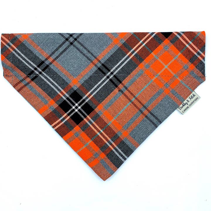 Barkley and Fetch - Wholesale Hondenbandana - Hond - Oranje en grijze tartan hondenbandana