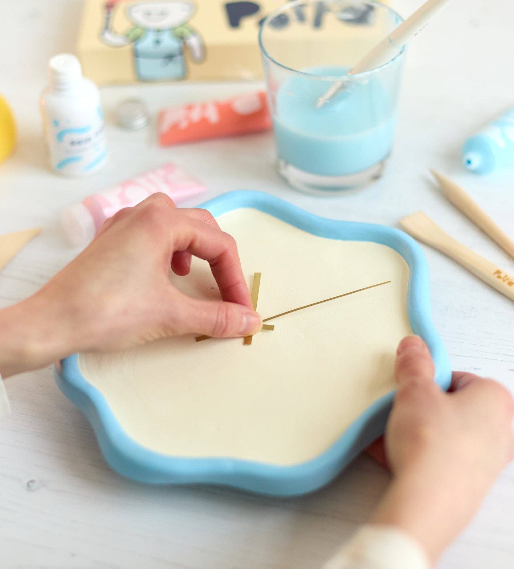 Pott'd - Wholesale DIY Craft Kit - Create-a-Clock2