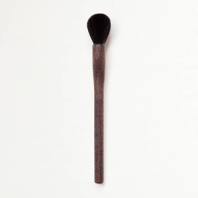 SHAQUDA - Wholesale Makeup Brush Set - UBU Angled face Brush /Handcrafted /Walnut /Natural hair