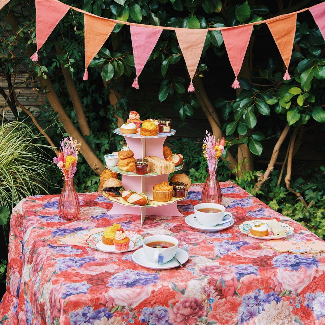Talking Tables UK - Wholesale Bunting/garland - Pink Fabric Cotton Bunting - 3m | Valentine's Day |3