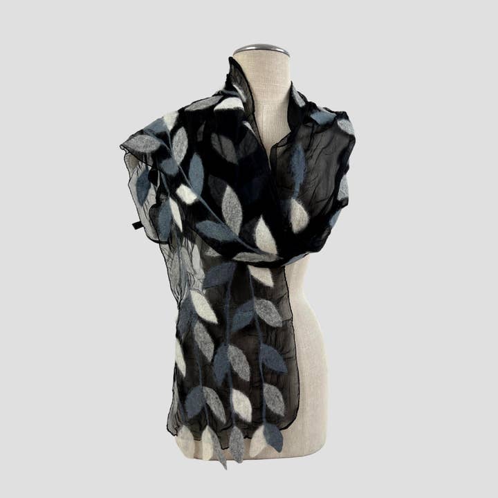 Feltiful - Wholesale Scarf - Women's - Variant Color Leaf Merino Wool Handmade Felt Scarf
