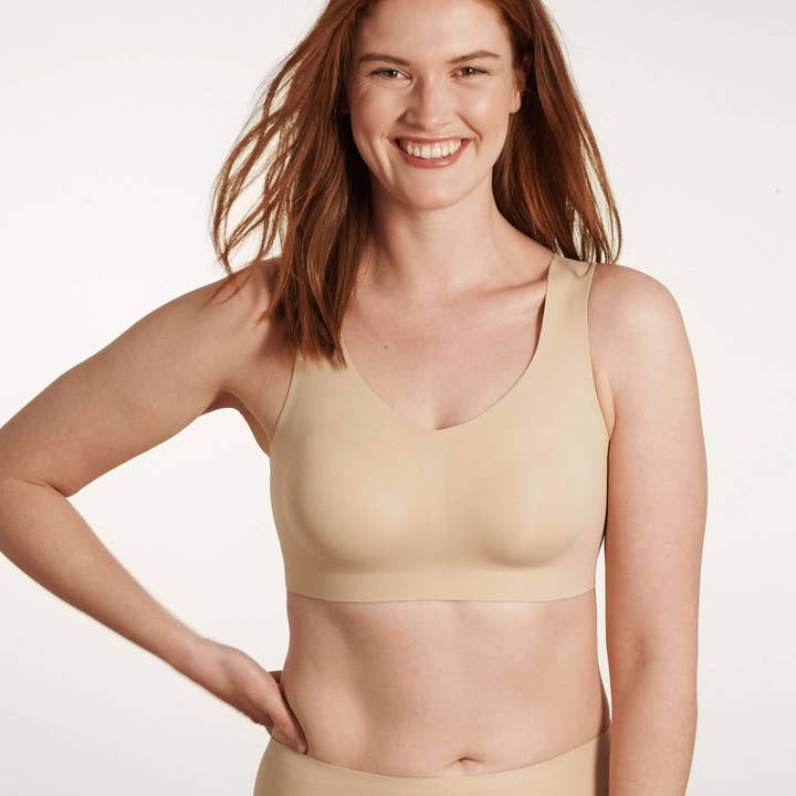 Evelyn & Bobbie - Wholesale Sports Bra - Women's - Defy Bra