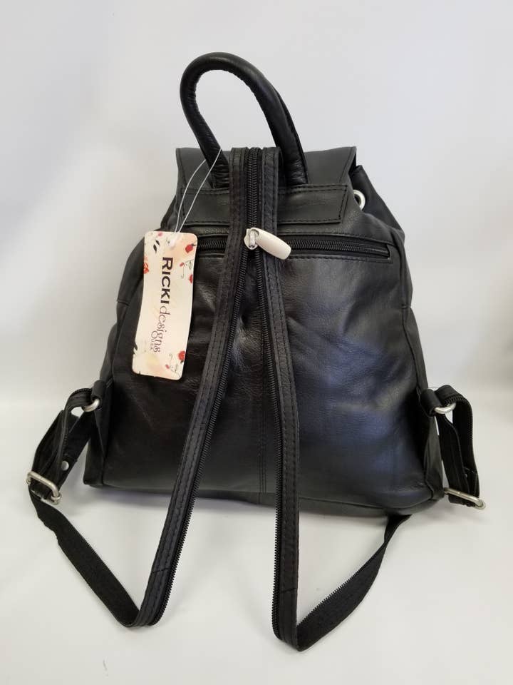 SAC À DOS EN CUIR #JIV 57 pour la vente par Ricki designs