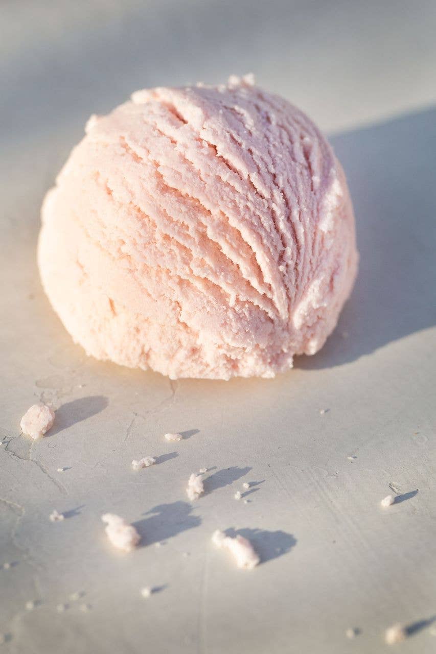 Bloom Bath Co. - Wholesale Bath Bomb/Fizz - Wild Rose Bath Truffle1