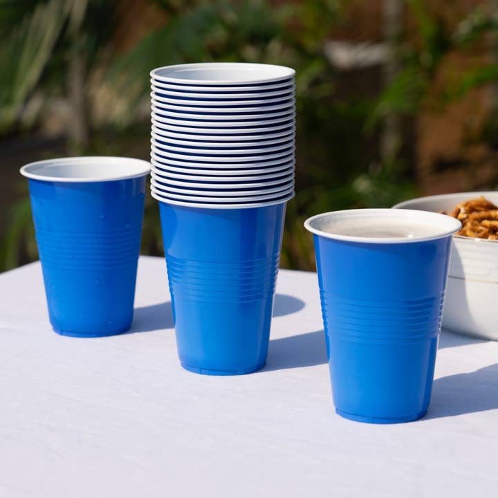 TRUE - Wholesale Disposable Cup - Party Disposable Plastic Cups Pack of 24 Red or Blue5