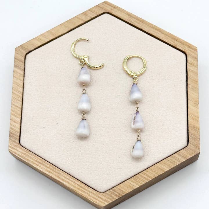 Aros Abrazadores Triple Cono para venta al por mayor de Driftwood Dreams Hawai'i