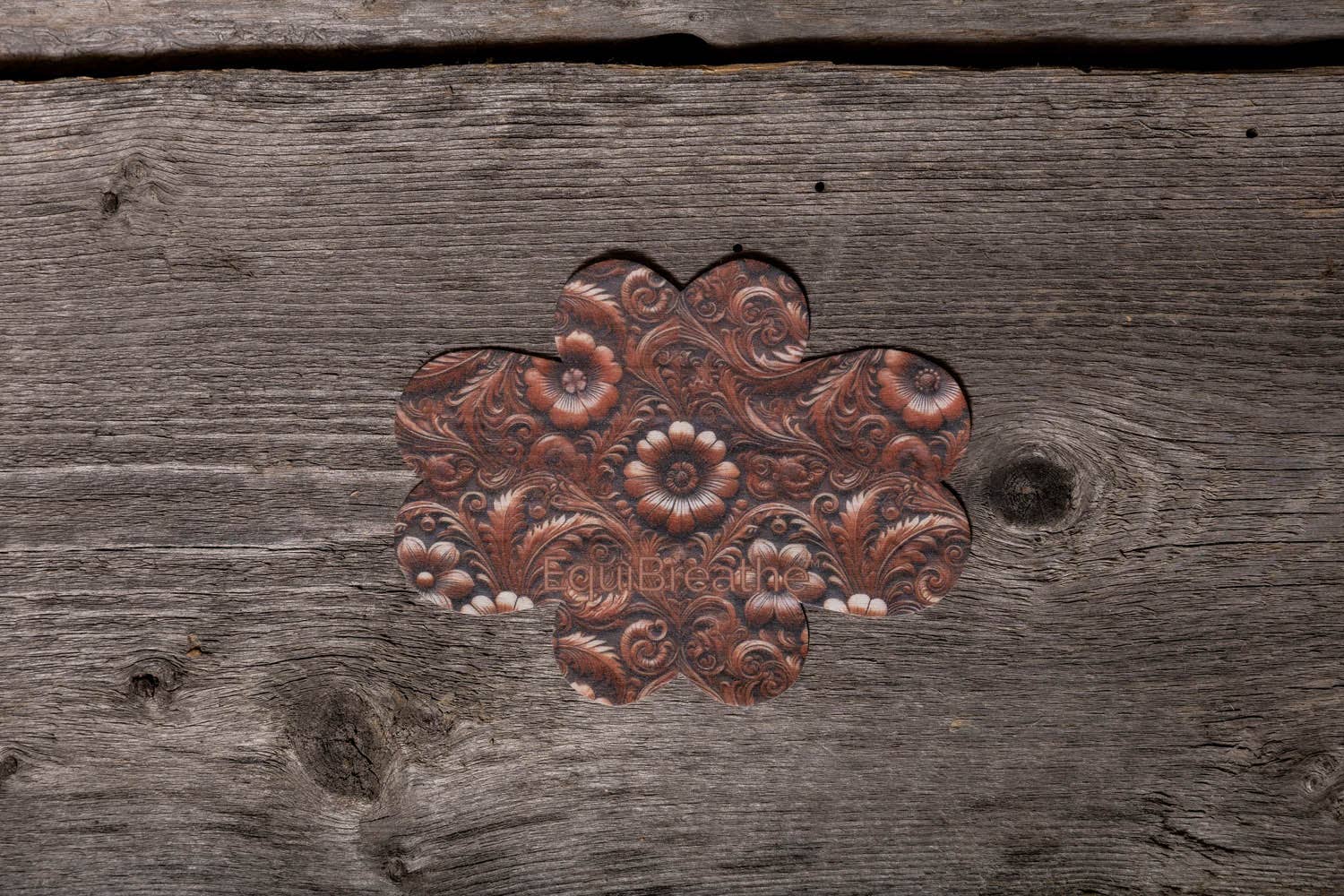 EquiBreathe™ - Vente Équipement d’équitation - EquiBreathe™ Patch Nasal Équin - Cuir Outilé1