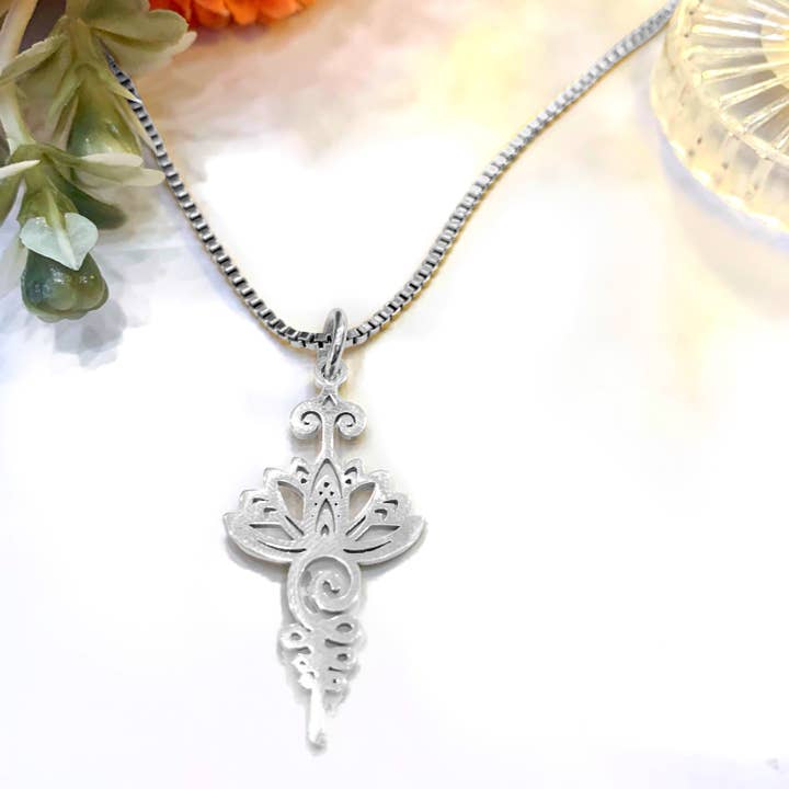 Atisha Spiritual Shop - Wholesale Pendant/Charm Necklace - OM SHAKTI NECKLACE ~ stainless steel with Unaalome and Lotus pendant