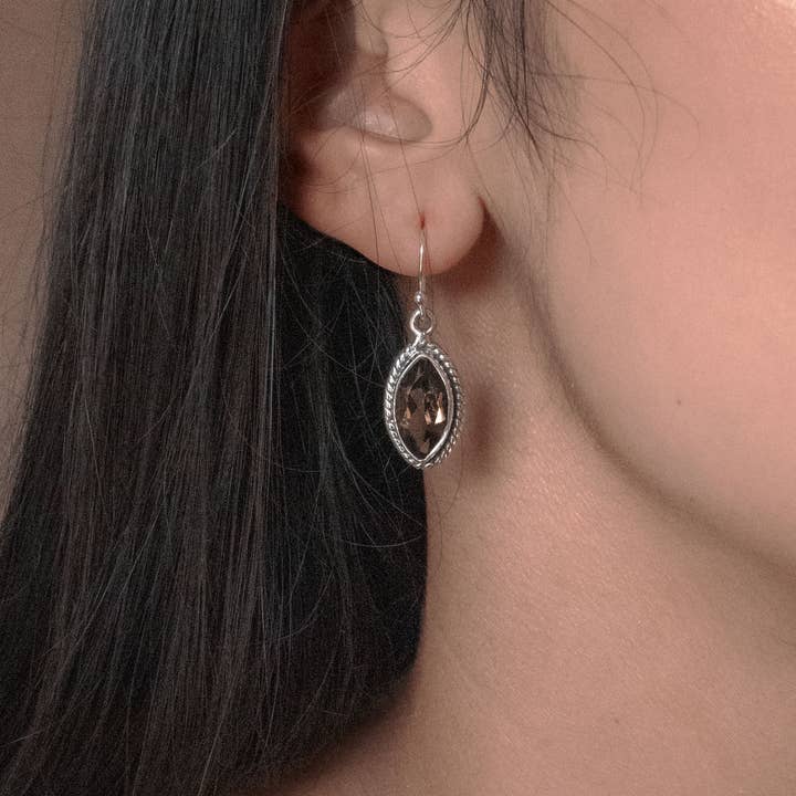 Quarzo fumé Orecchini pendenti in quarzo fumé Sivalya - Ananda in vendita all'ingrosso su Faire1