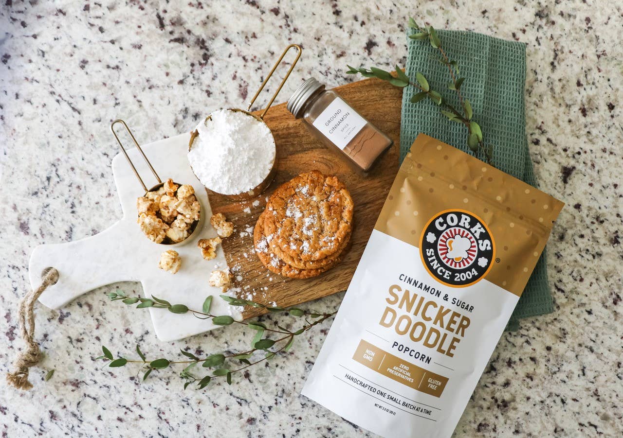 Corks Popcorn – Großhandel Popcorn – Snickerdoodle-Popcorn mit Zimt und Zucker - 3,0 Unzen3
