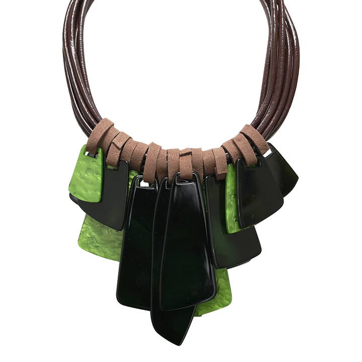 AMORINO SRL - Wholesale Bib Necklace - BIB NECKLACE WITH RESIN BEADS - FT24184B6134