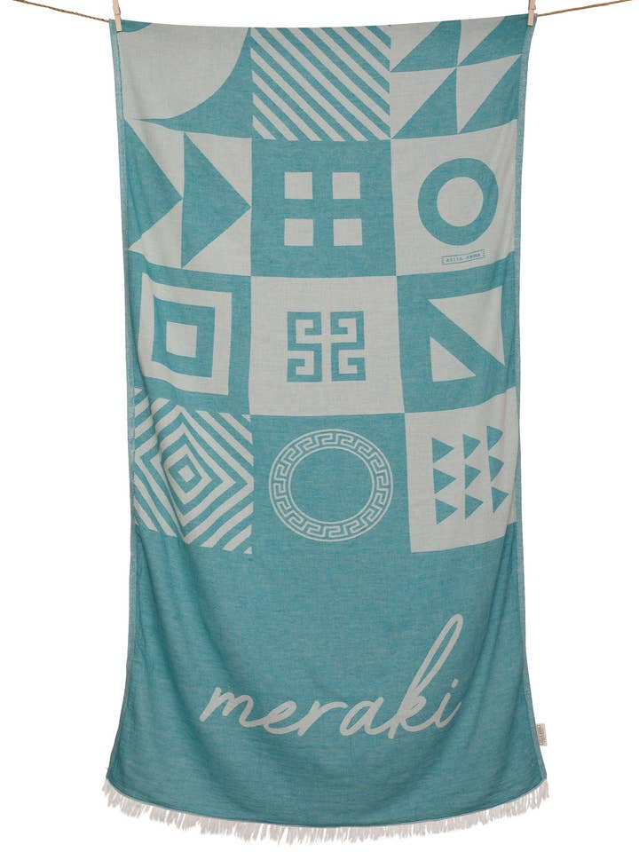 STRANDHÅNDKLÆDE MERAKI PETROL & NATURAL for engroshandel hos AELIA ANNA