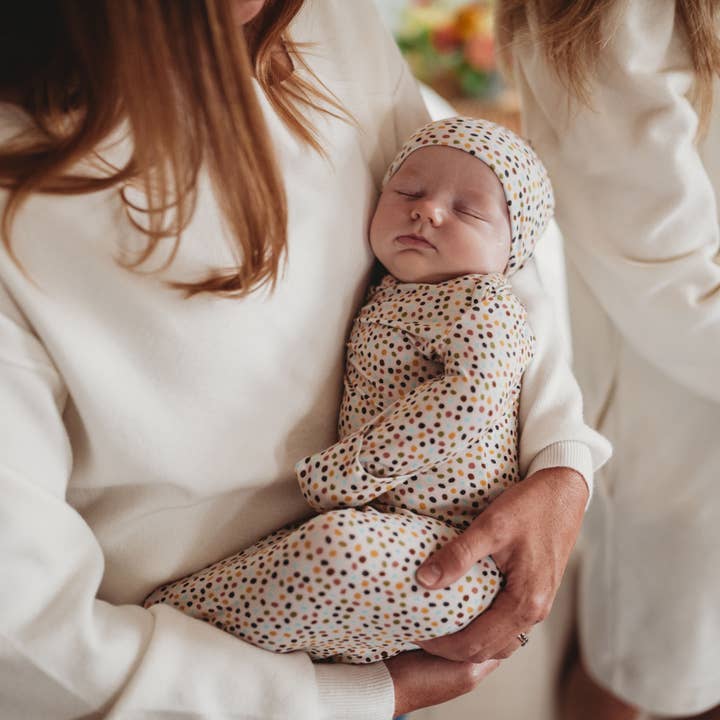 Shedo Lane - Wholesale Swaddle Set - Baby - Dappled Dot Bamboo Baby Swaddle 3 Piece Set7