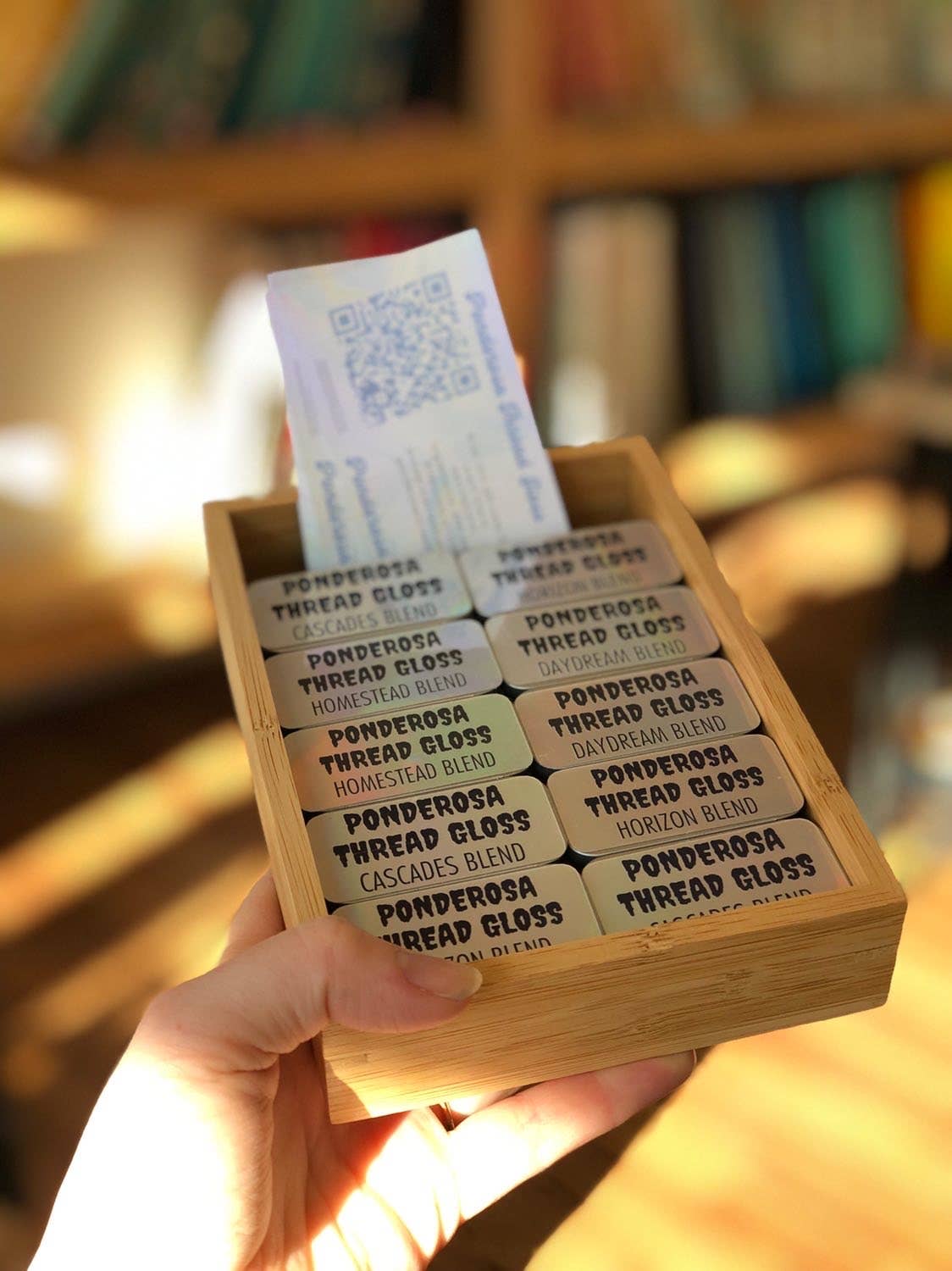 Ponderosa Creative - Wholesale Craft Supplies - Cascades Blend Ponderosa Thread Gloss4