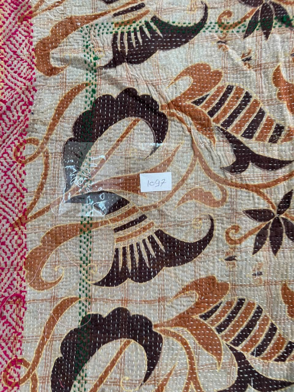 bhavnas boutique – Engroshandel Quiltet tæppe – Rustik bomulds-kantha-tæppe vintage sengetæppe quilt3