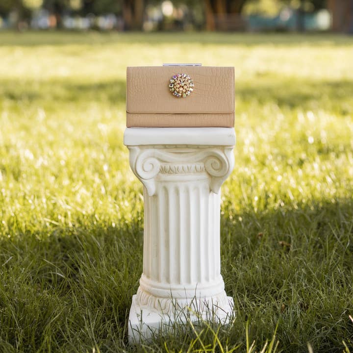 Lucy Jane - Wholesale Clutch Bag - Women's - The Bre1