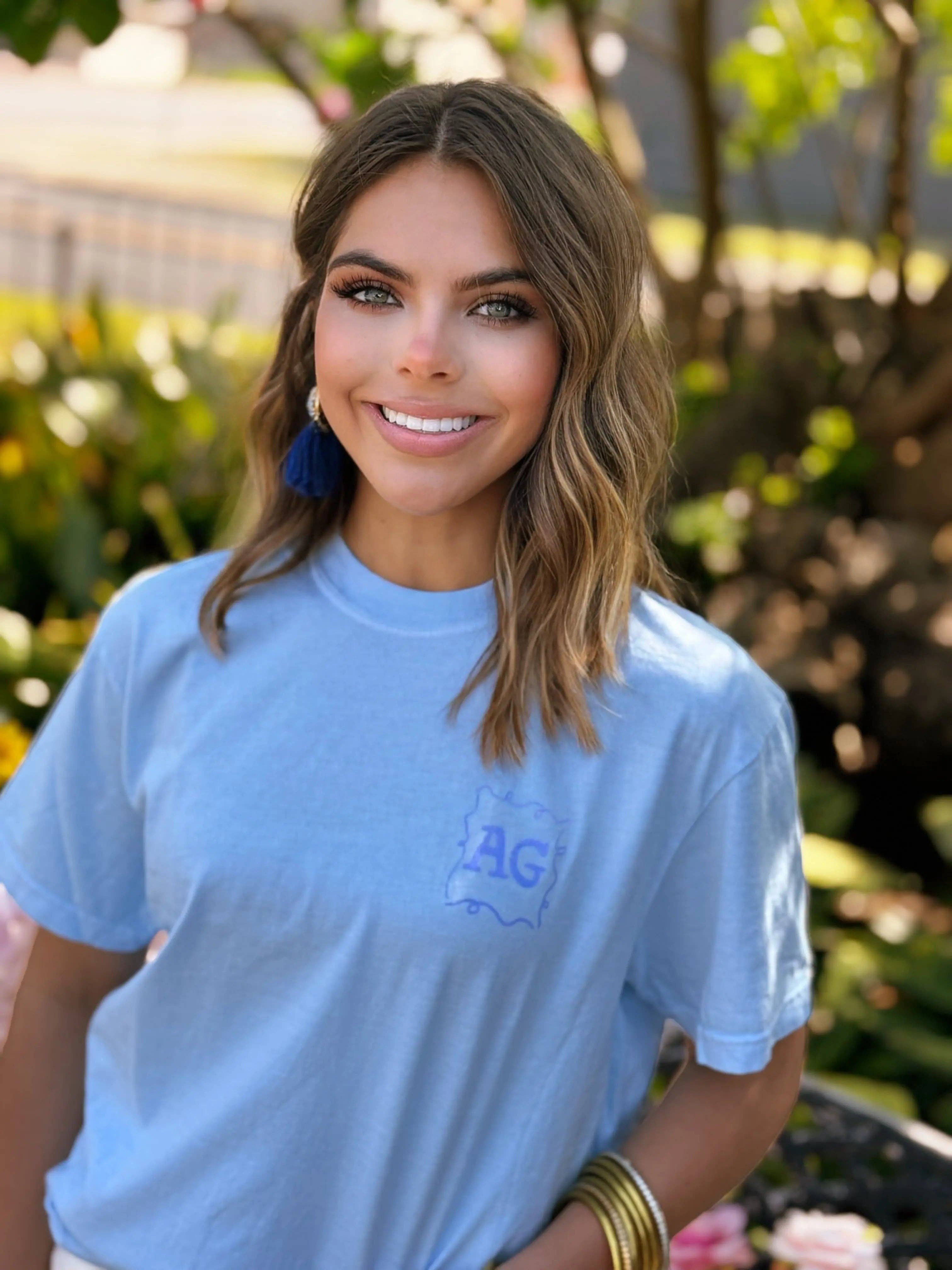 American Graham Apparel - Wholesale Screen Printed T-Shirt - Unisex - It's Giving Spring, Hydrangea Floral Graphic Tee1