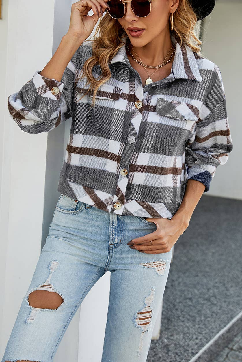 YNIQUE - Vendita all'ingrosso Giacca a camicia - Donna - Camicia abbottonata scozzese con giacca corta da donna3