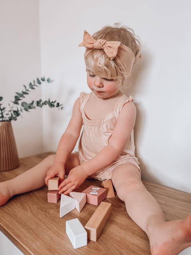 Bear's Little Fish - Wholesale Bodysuit (Non-Footed) - Baby - Bamboo Short Romper with Frills- Nude2