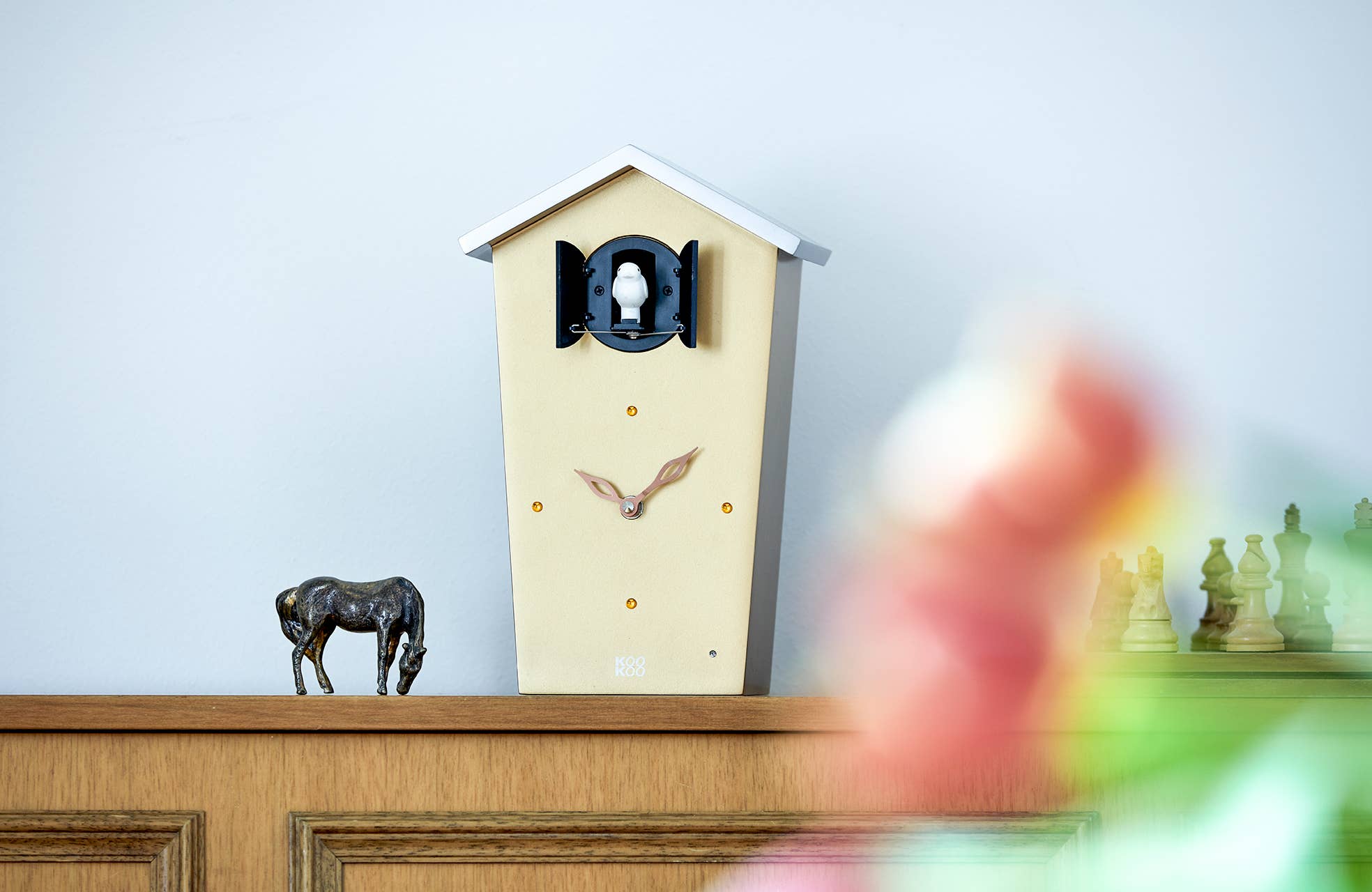 KooKoo GmbH - Wholesale Wall Clock - KOOKOO BirdHouse (black, white, blue, copper, teal, red)4