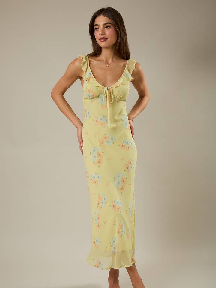 ROBE LONGUE SANS MANCHES À IMPRIMÉ FLORAL AVEC ENCOLURE EN CŒUR pour la vente par Sunday Edition