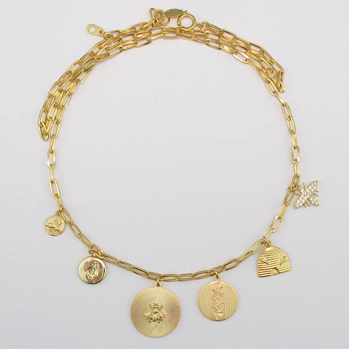 Collier Charm Abeille Bijou pour la vente par La Vie Parisienne
