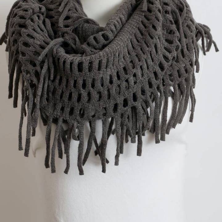 Leto Accessories – wholesale Scarf – Women's – Tassel Fringe Knit Infinity Scarf – Cozy & Stylish 🧣