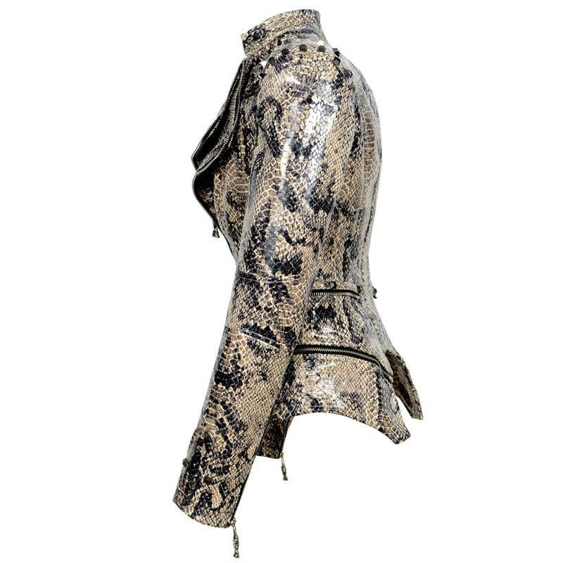 UZ Wholesale Store - Vente Veste en cuir – femme - Veste moto en cuir lavé slim fit avec rivets6