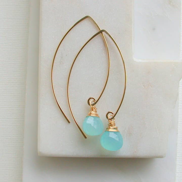 Linda Trent Jewelry - Wholesale Dangle Earrings - Chalcedony Curving Threaders