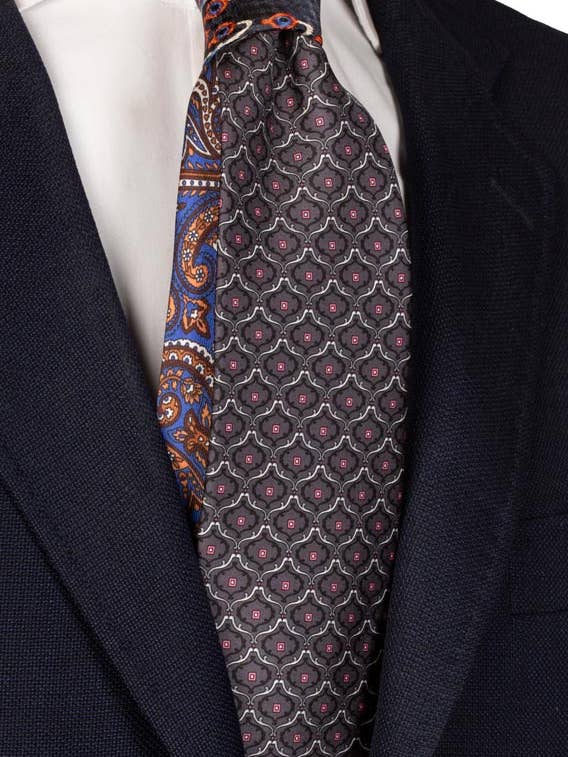 Dark Gray Patterned Tie with Contrasting Knot Dark Gray Multicolor Paisley N2725 for wholesale by Graffeo Cravatte
