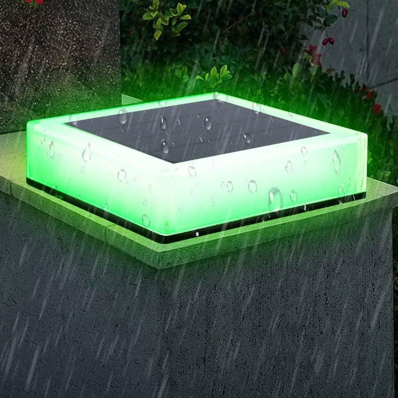 Kiyo Home – wholesale Outdoor/lawn light – Luna Solar Post Lights5