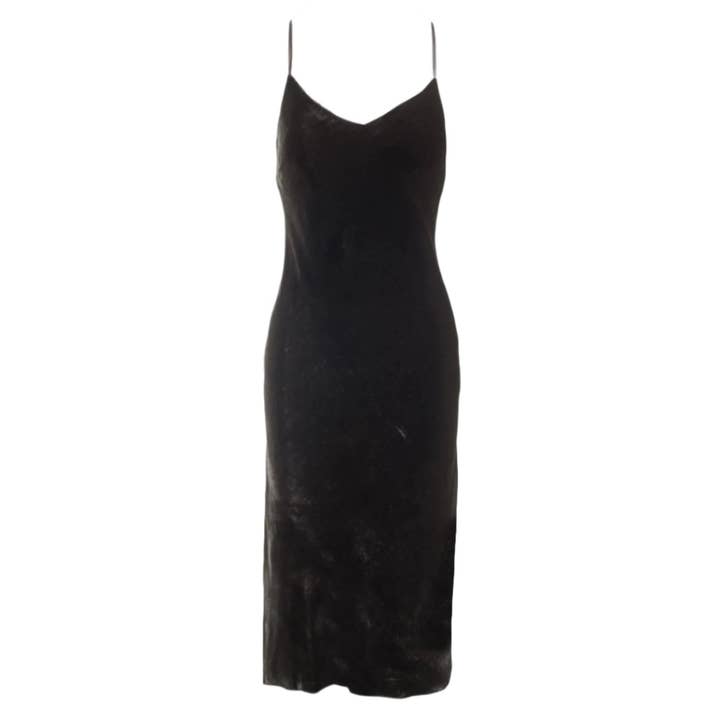 camicia da notte in seta e velluto Josephine in nero per la vendita all'ingrosso da parte di je mérite, i deserve