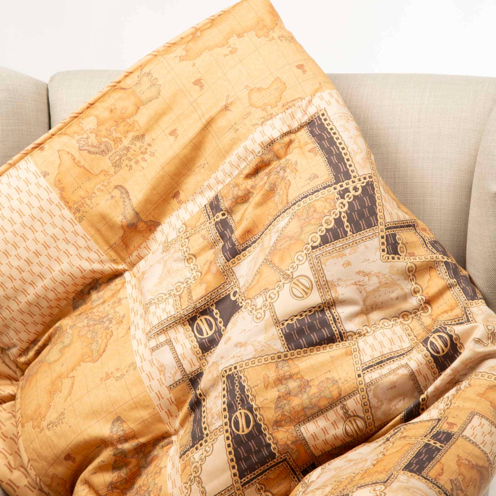 caleffi spa - Venta al por mayor Mantas de sofá - Tela escocesa de satén de algodón para cama caliente Geo Chain Alviero Martini1