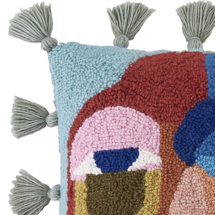 Peking Handicraft - Wholesale Throw/Decorative Pillow - Face With Tassels Hook Pillow - Jungalow2