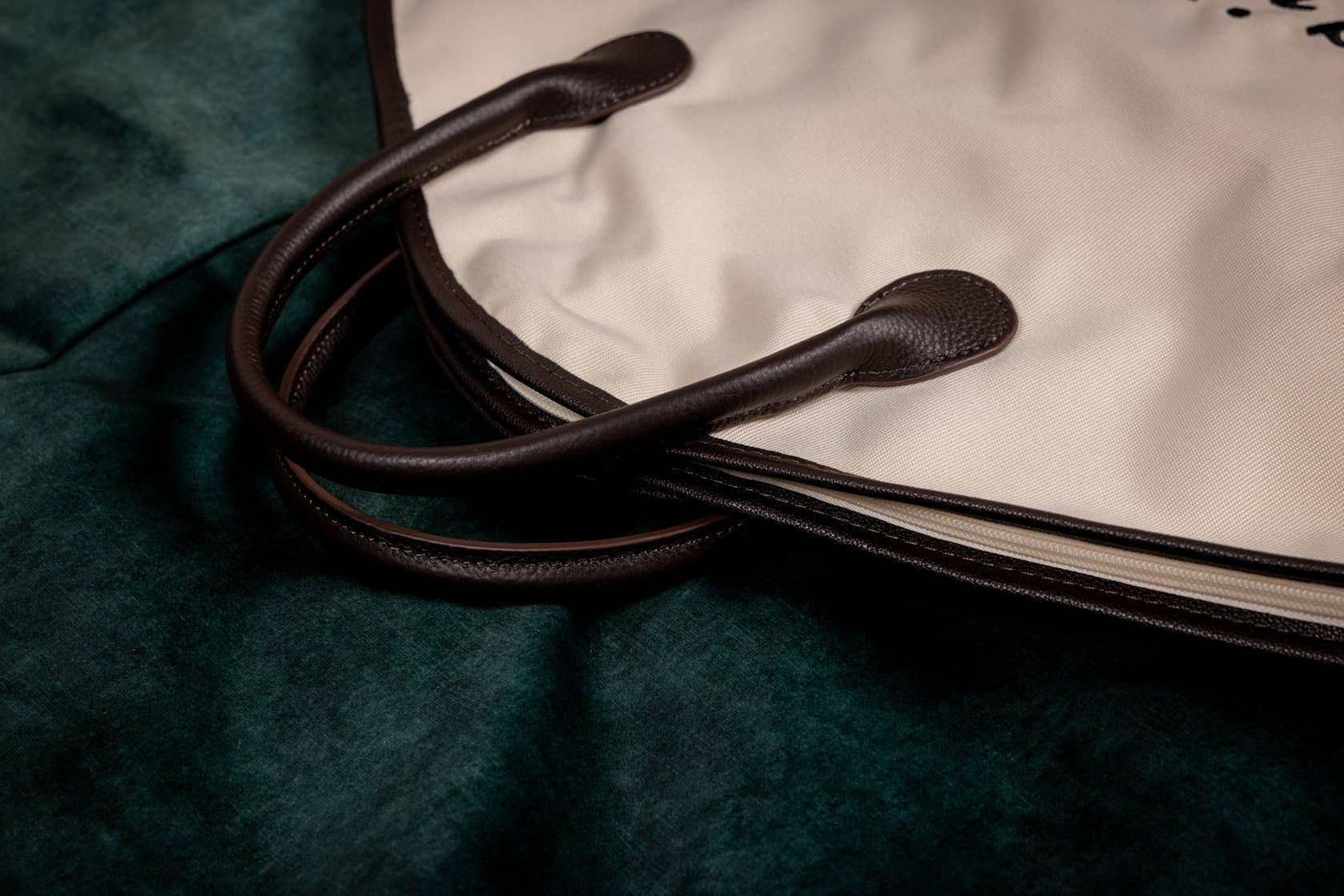 Arterton - Wholesale Garment Bag - Unisex - Luxury Garment Bag (Custom)8