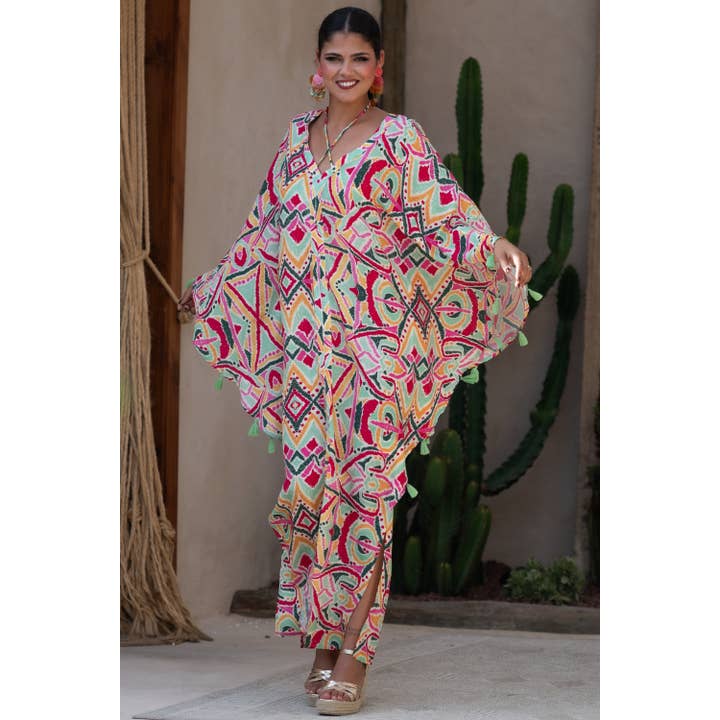 Abito kaftano Geometric Sand con maniche ad aletta e pompon Sunset & Moon per la vendita all'ingrosso da parte di Káhyra
