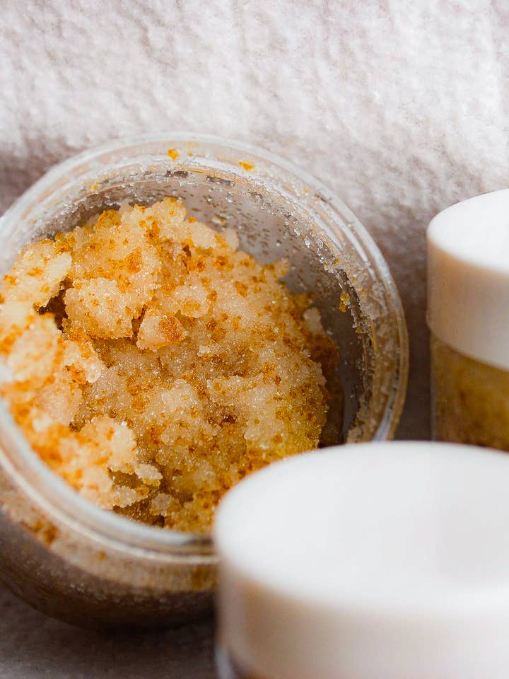 Warm Vanilla Scrub for wholesale by The Luxury Llama