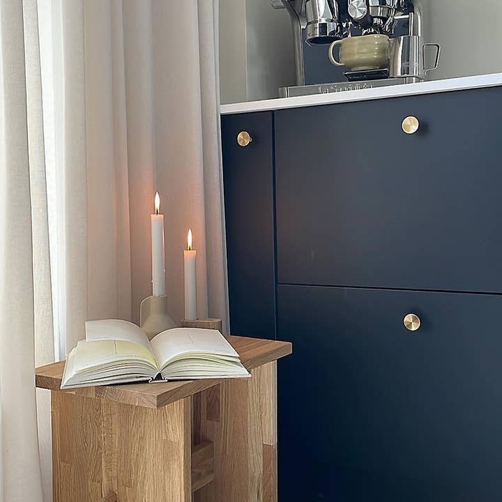 MOUD Home – wholesale Pall – OAK pall i ek - natur och mässing