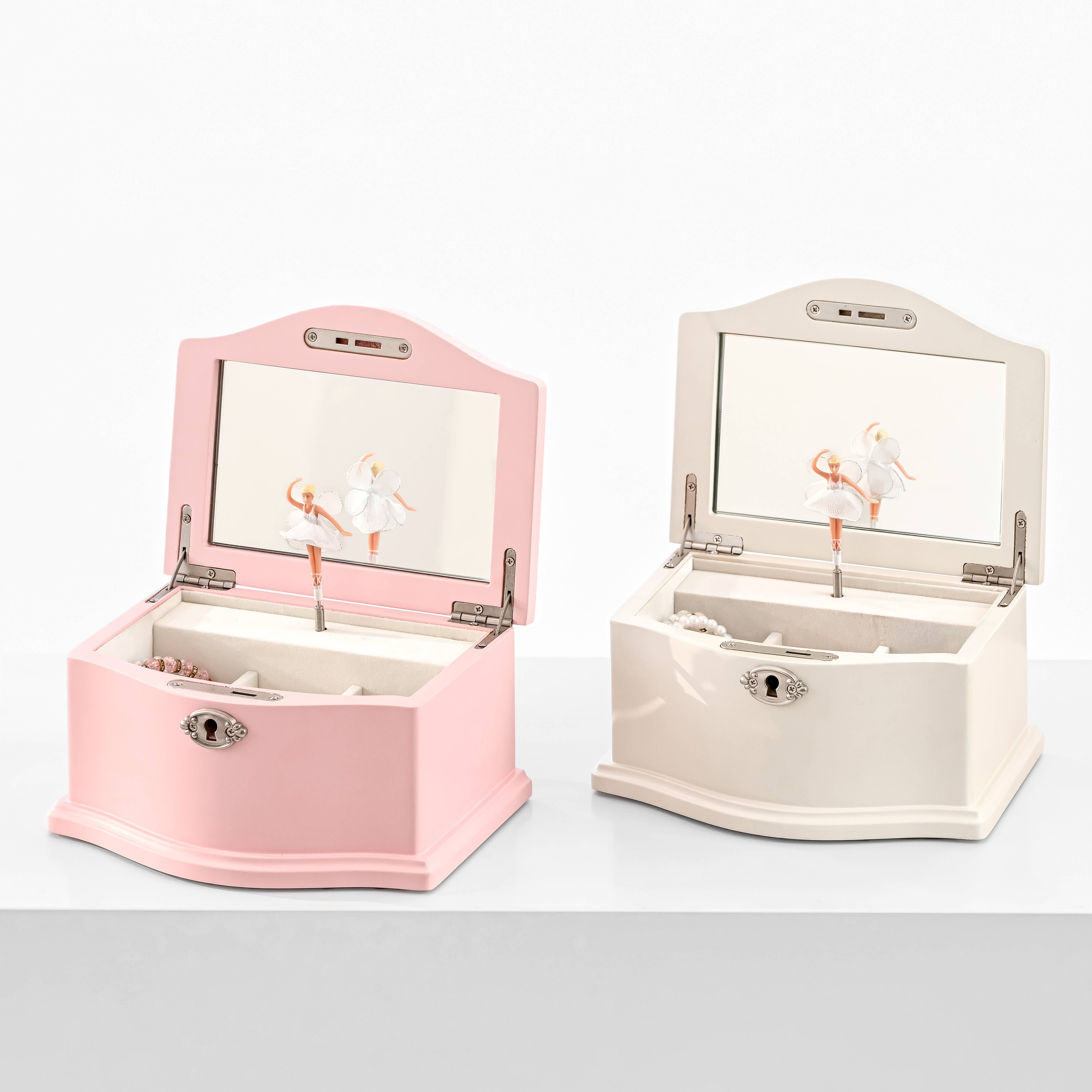 Arlo Belle LLC - Wholesale Jewelry Box/Organizer - Kids Musical Jewelry Box with Lock and Spinning Ballerina20