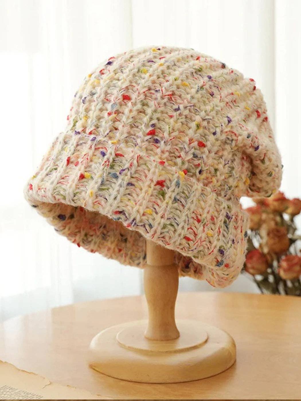 Funkyrel® Atzbranding Limited – wholesale Beanie – Women's – Haila - Knitted Splash Beanie Hat3