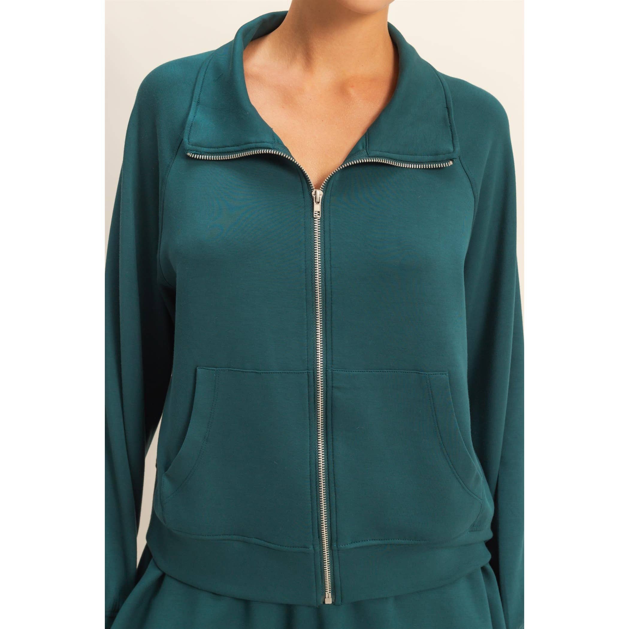 HYFVE – wholesale Jacket – Women's – Double Knit High Neck Long Sleeve Zippered Jacket14