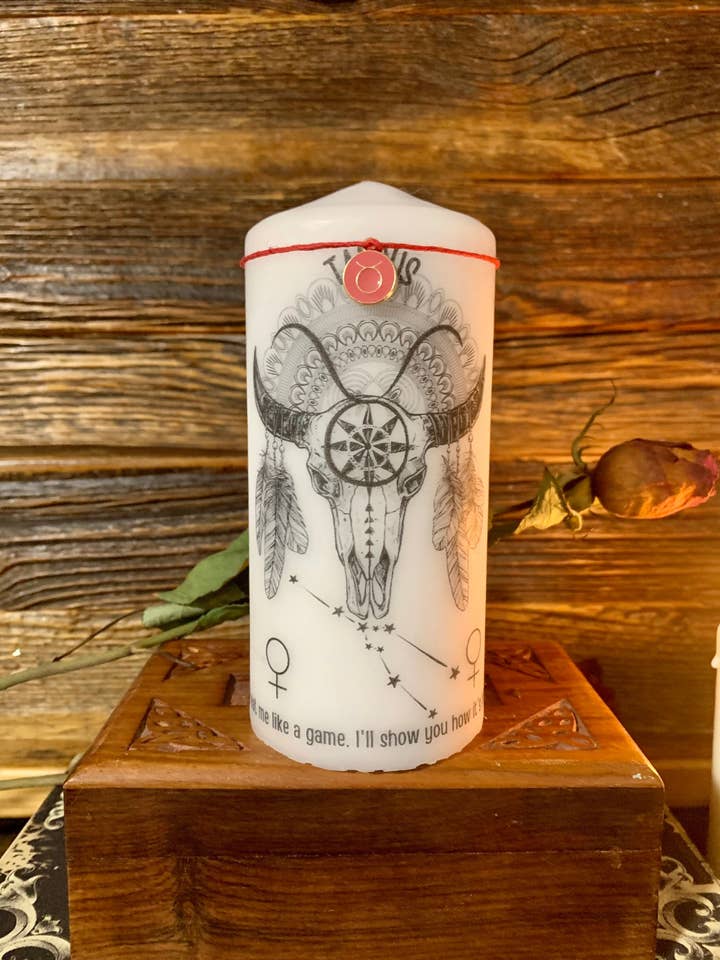 Bougie décorative Taurus Zodiac pour la vente par Krimson Canvas