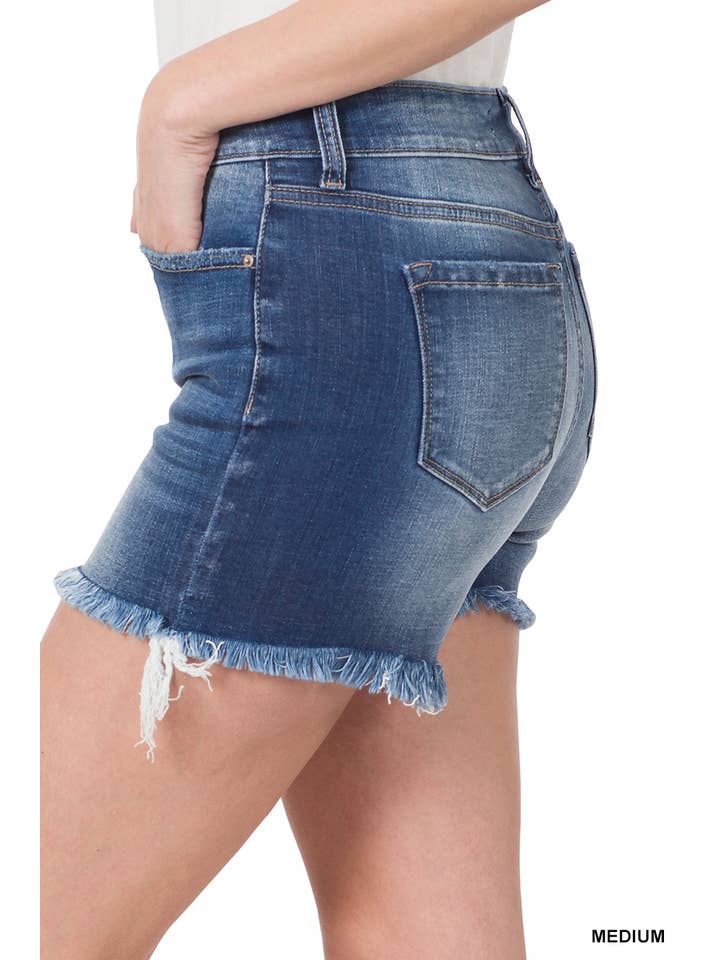MEDIUM "....Frayed Hem Denim Shorts for wholesale on Faire