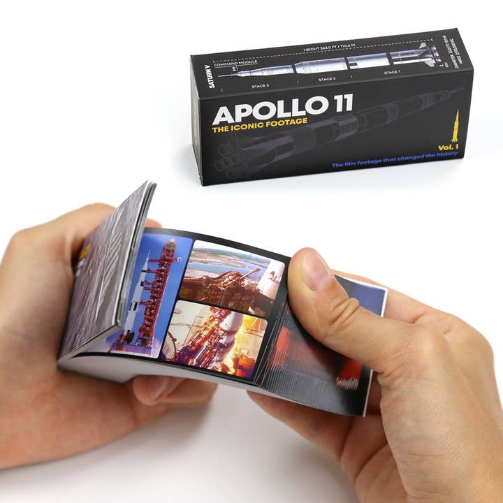 Flipboku - Wholesale Book - Adult - The Apollo 11 Flipbook Edition (2 Volumes)