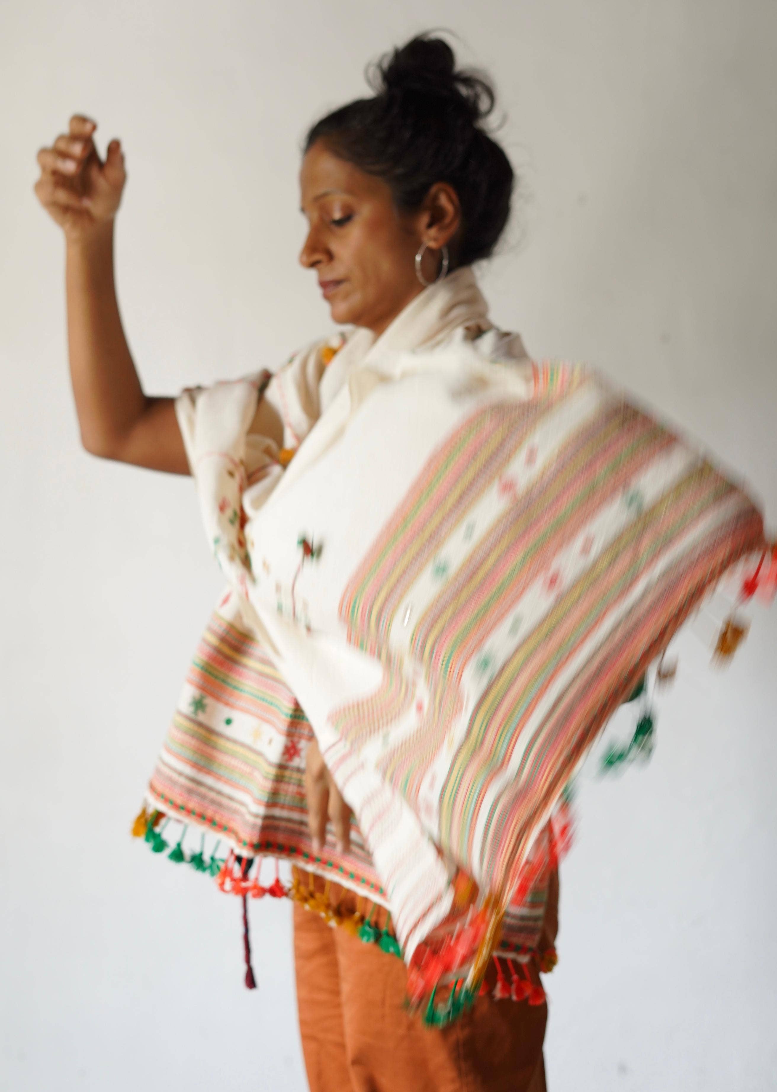 Annahmol - Wholesale Scarf - Unisex - Organic Indigenous Woven Cotton & Natural Dye Scarf1