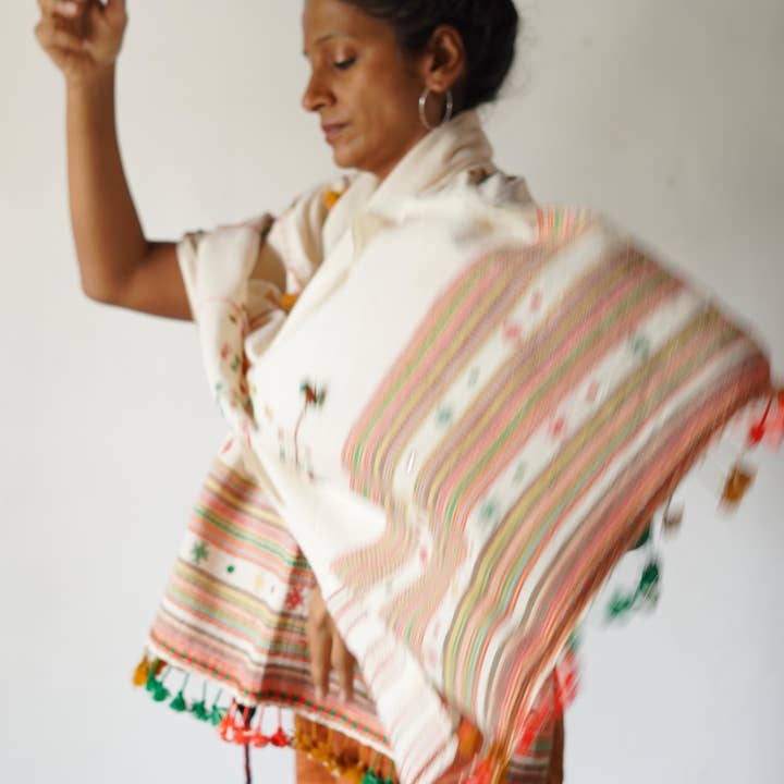 Annahmol - Wholesale Scarf - Unisex - Organic Indigenous Woven Cotton & Natural Dye Scarf1