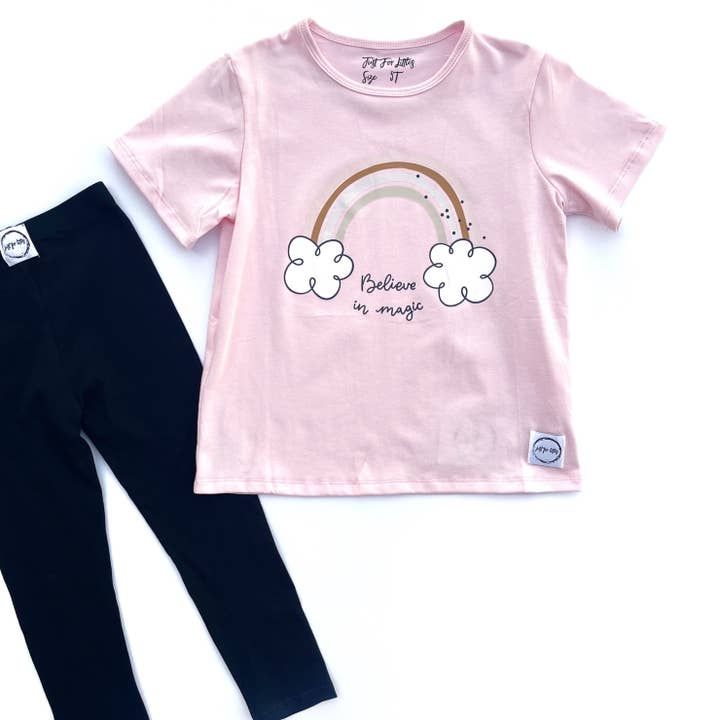 Camiseta Believe In Magic para venta al por mayor de JustForLittles