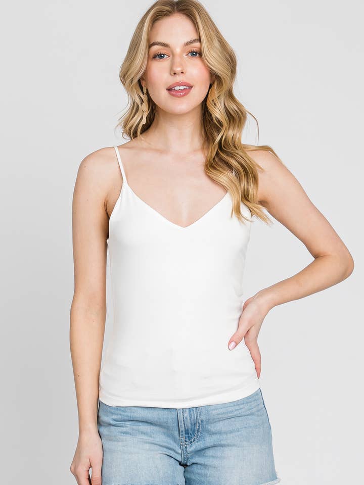 Final Touch - Wholesale Camisole - Women's - DOUBLE LAYERED V- NECK CAMI TOP - VT1613117